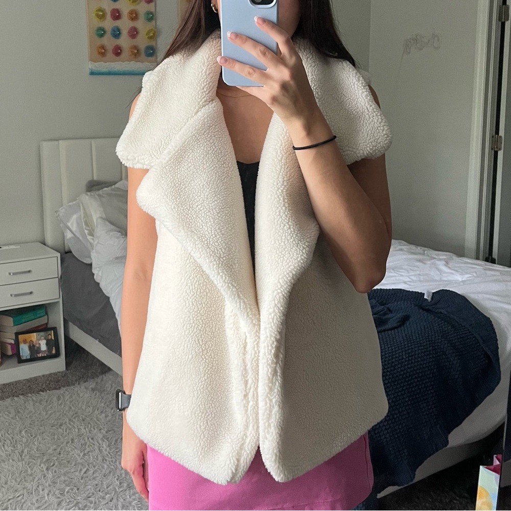 We are Sundays Penn Vest in Ivory size medium BRAND NEW